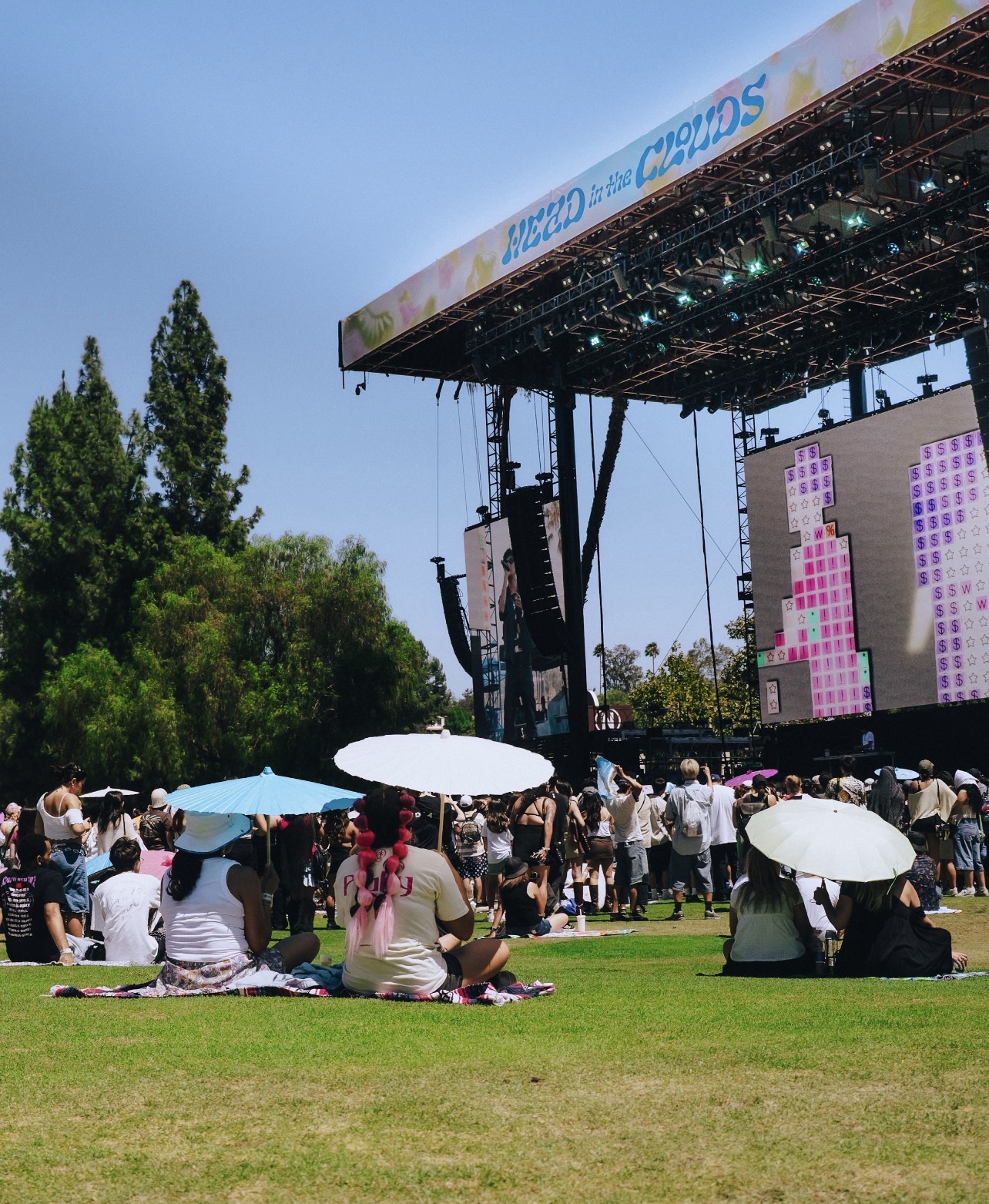 Head In The Clouds LA Brings Heaven To Earth